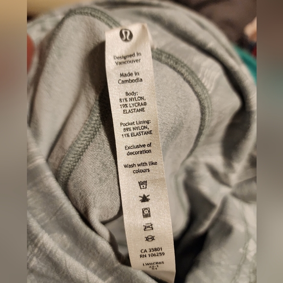 NWT - LULULEMON Swift Speed High Rise Crop 21" Leggings - size 6 - Picture 5 of 15